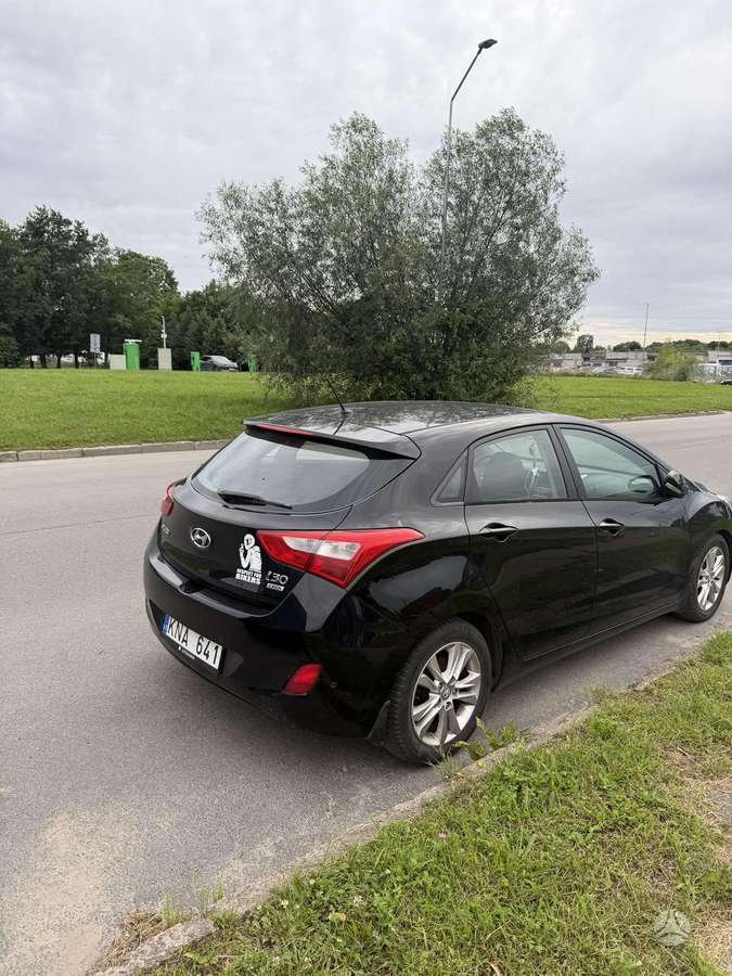 Hyundai i30, 1.6 l., hatchback