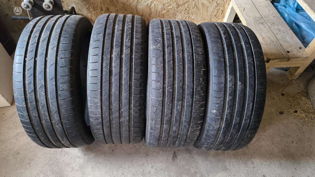 Kumho Ecsta PS71, summer 225/45 R17