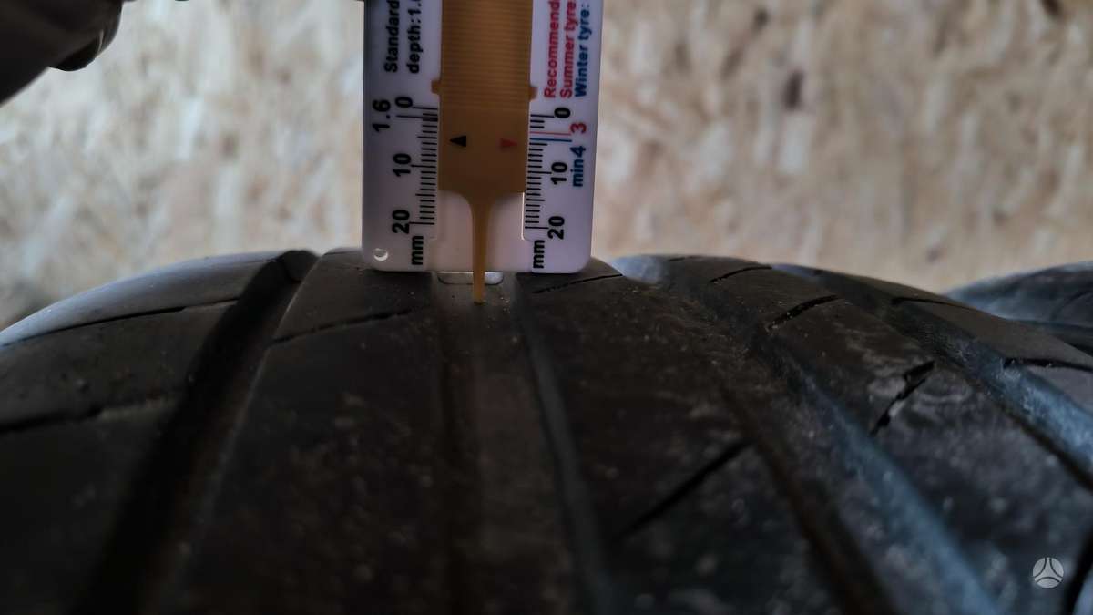 Kumho Ecsta PS71, summer 225/45 R17