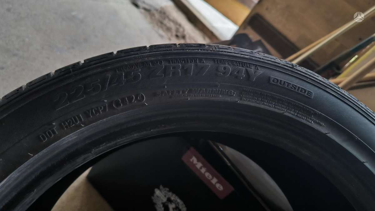 Kumho Ecsta PS71, summer 225/45 R17