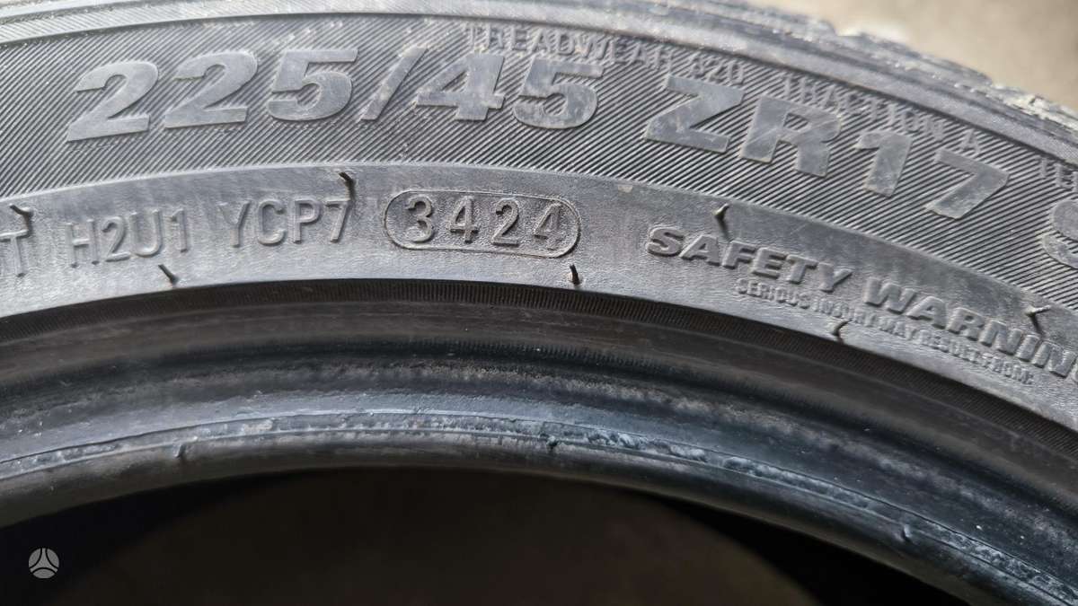 Kumho Ecsta PS71, summer 225/45 R17