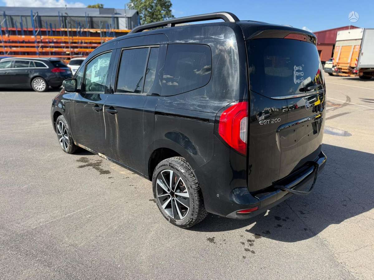 Mercedes-Benz EQT Dalimis