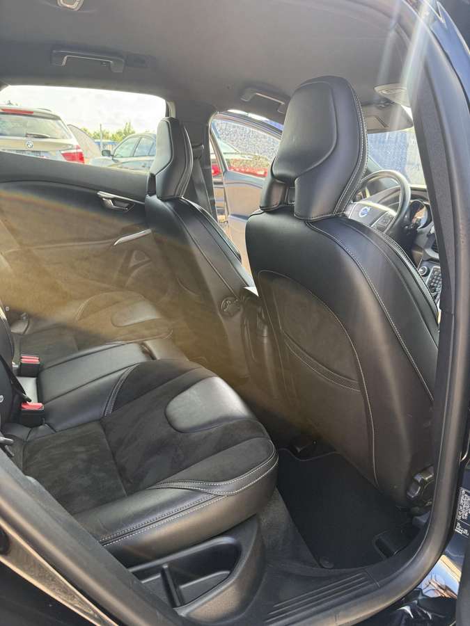 Volvo V40, 2.0 l., Хэтчбек