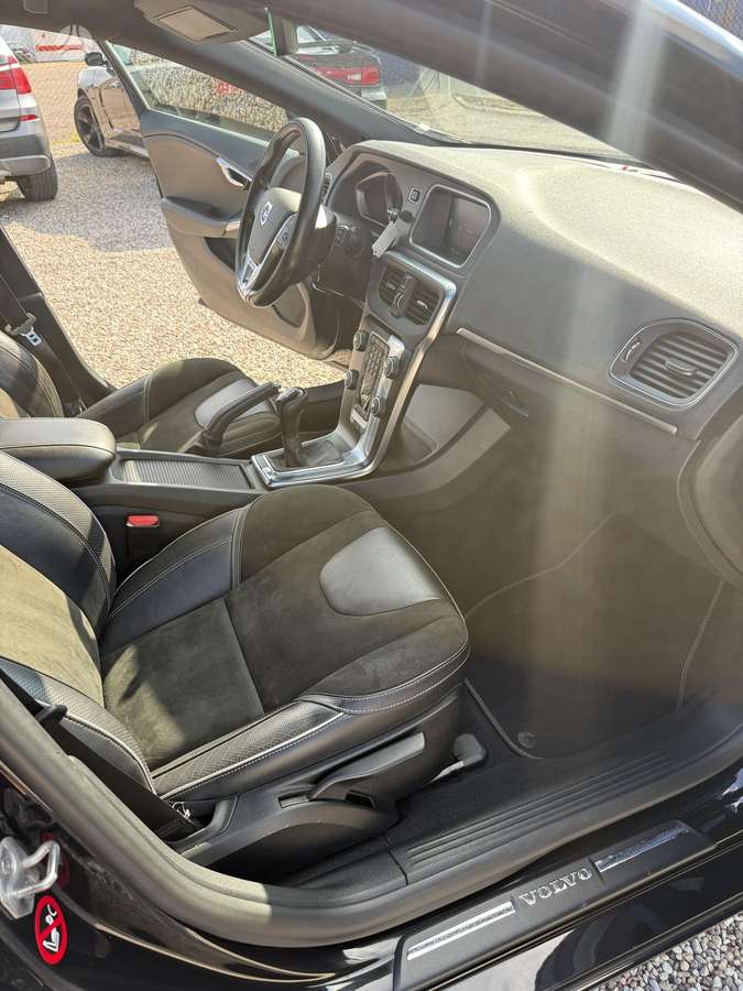 Volvo V40, 2.0 l., Хэтчбек