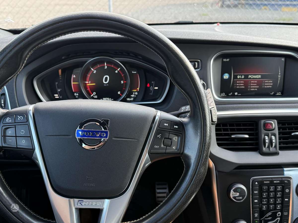 Volvo V40, 2.0 l., Хэтчбек