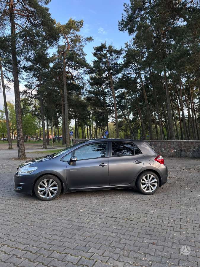 Toyota Auris - 4