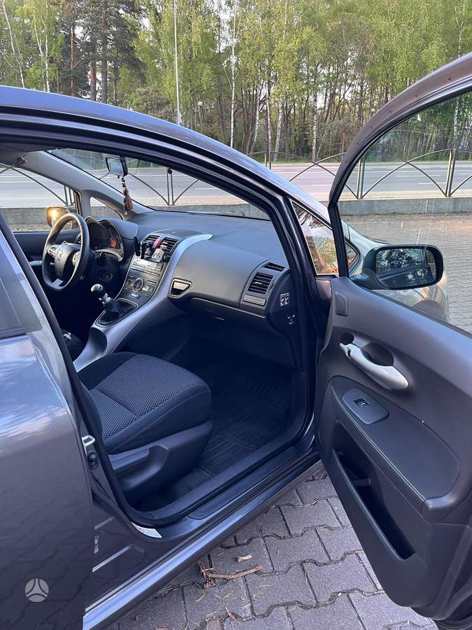 Toyota Auris - 8