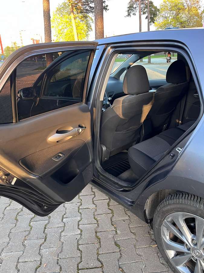Toyota Auris - 9