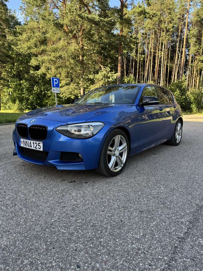 BMW 120, 2.0 l., hatchback