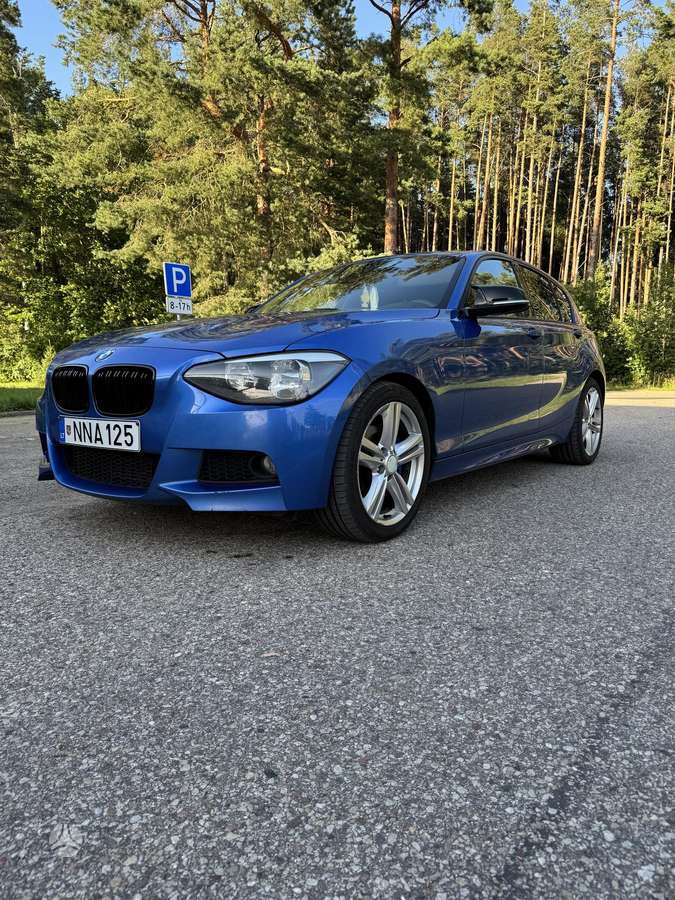 BMW 120, 2.0 l., hatchback