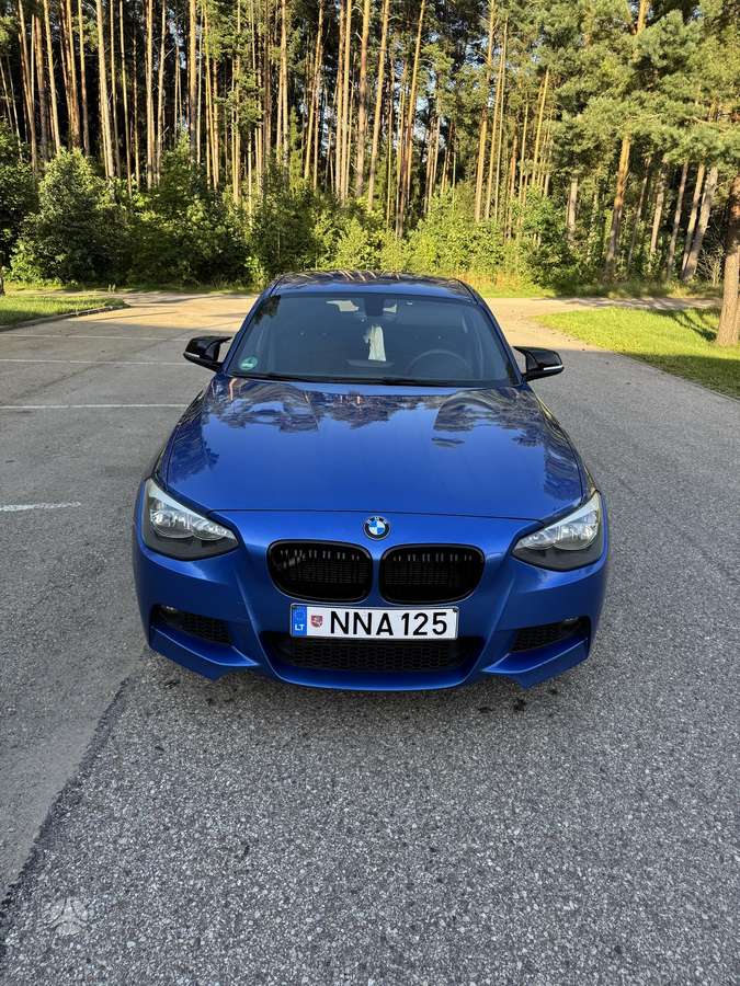 BMW 120, 2.0 l., hatchback