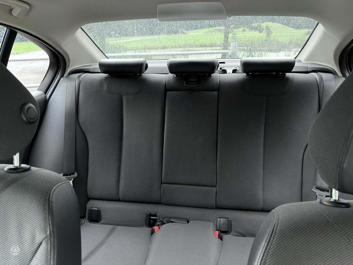 BMW 320, 2.0 l., sedanas