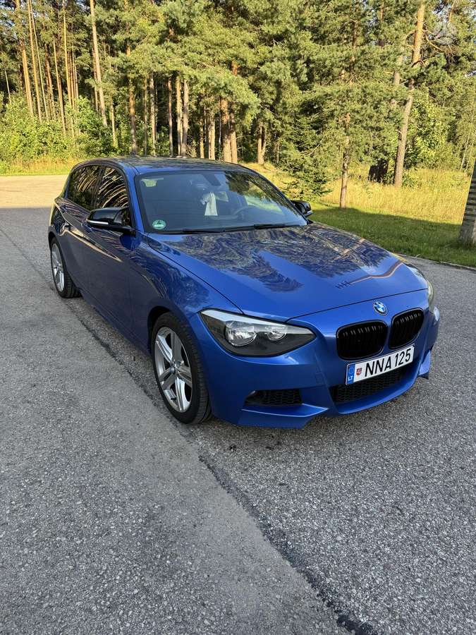 BMW 120, 2.0 l., hatchback