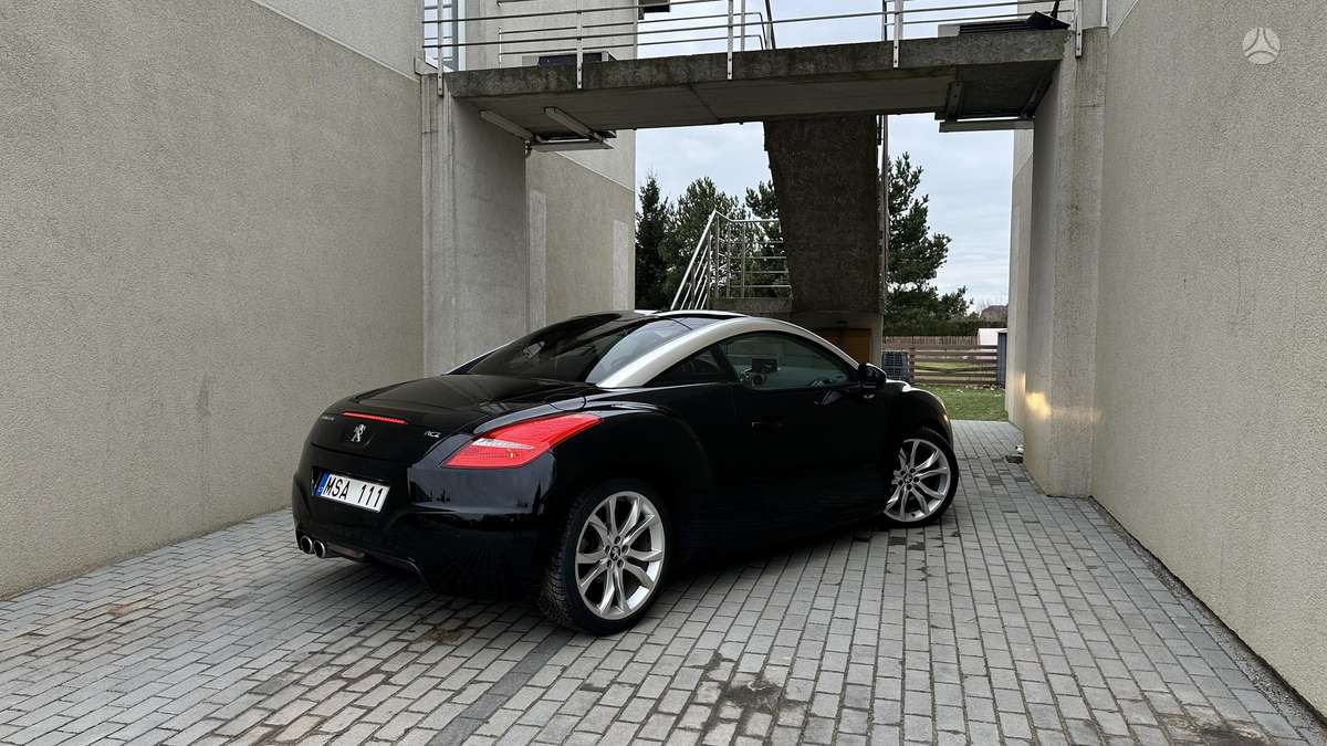 Peugeot RCZ - 3