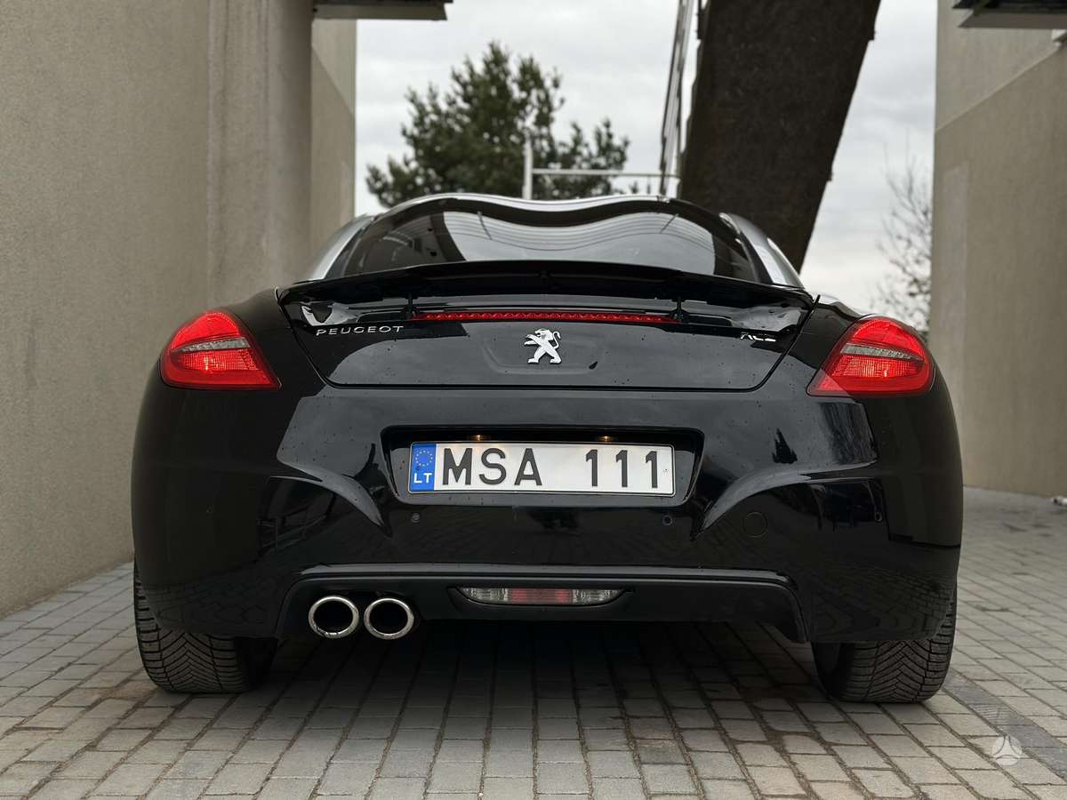 Peugeot RCZ - 8
