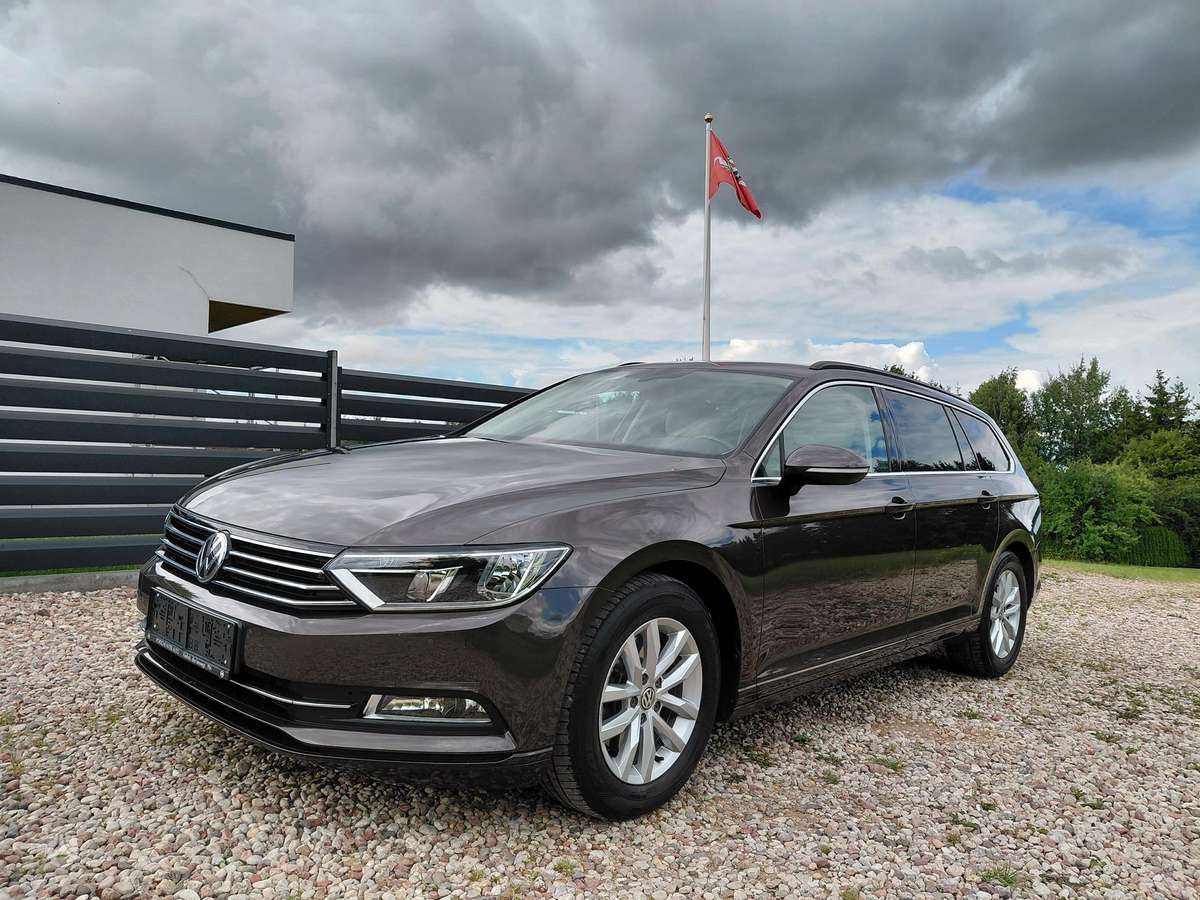 Volkswagen Passat, 2.0 l., Универсал
