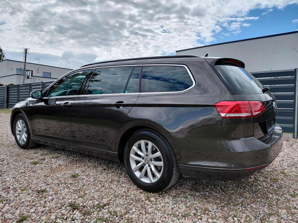 Volkswagen Passat, 2.0 l., Универсал
