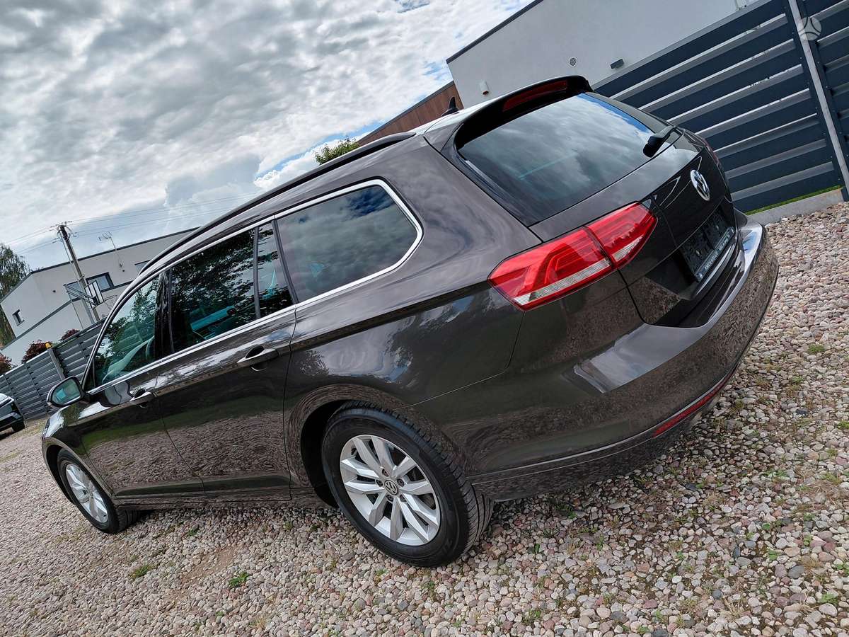 Volkswagen Passat, 2.0 l., Универсал