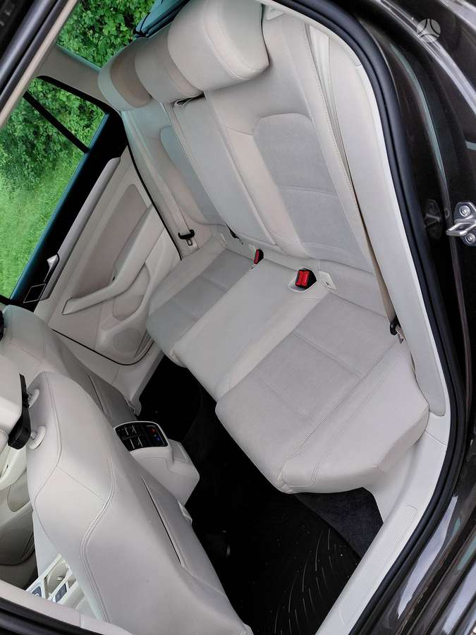 Volkswagen Passat, 2.0 l., Универсал