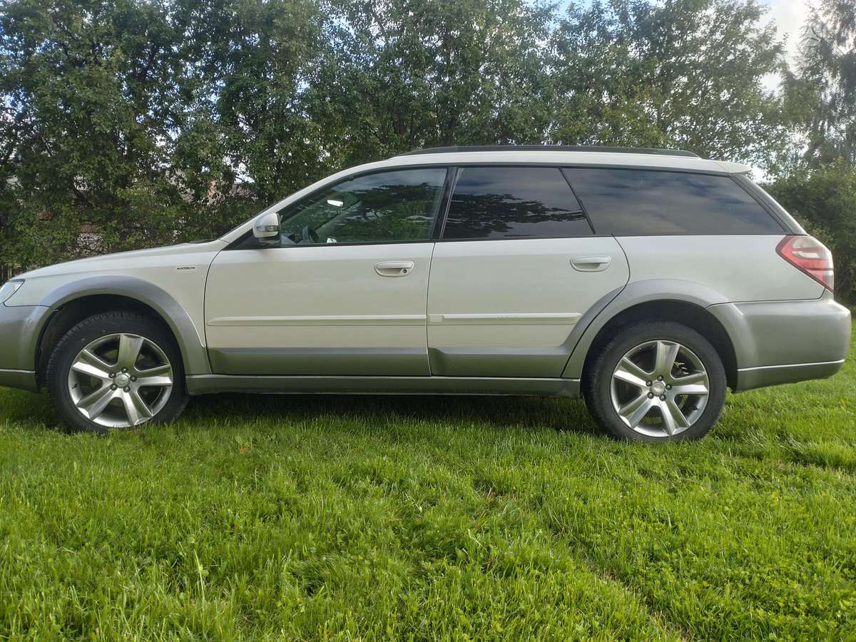 Subaru Outback, 2.5 l., wagon
