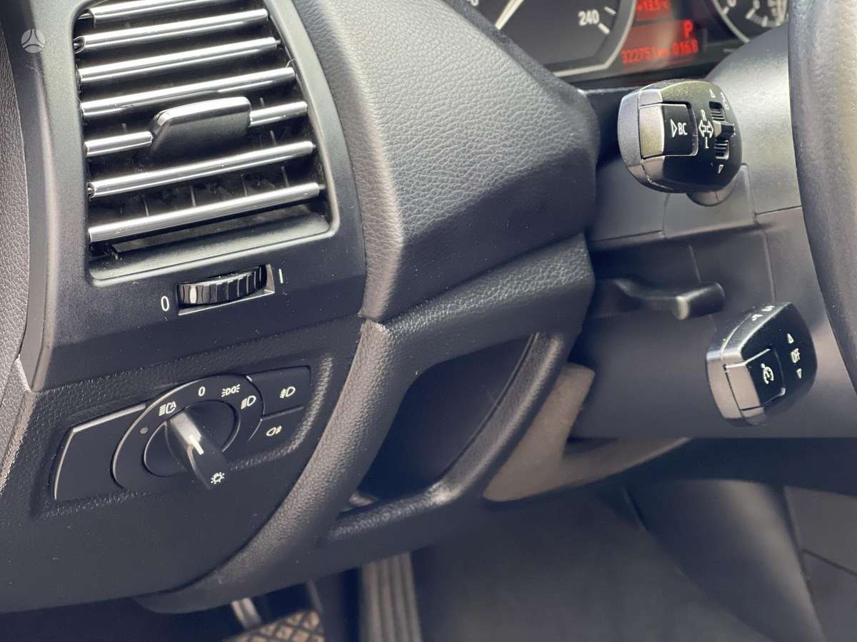 BMW 118, 2.0 l., hatchback