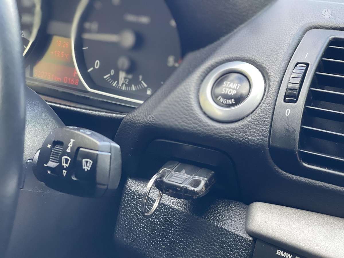 BMW 118, 2.0 l., hatchback