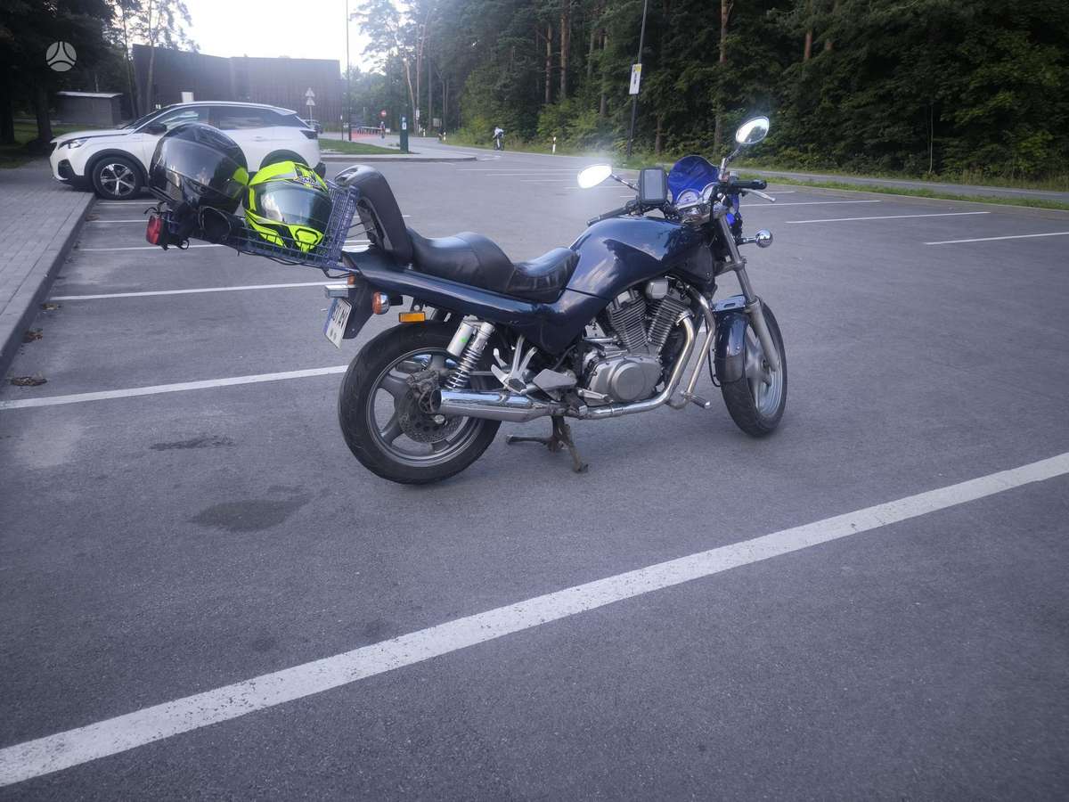 Suzuki VX 800cc, street / klasikiniai