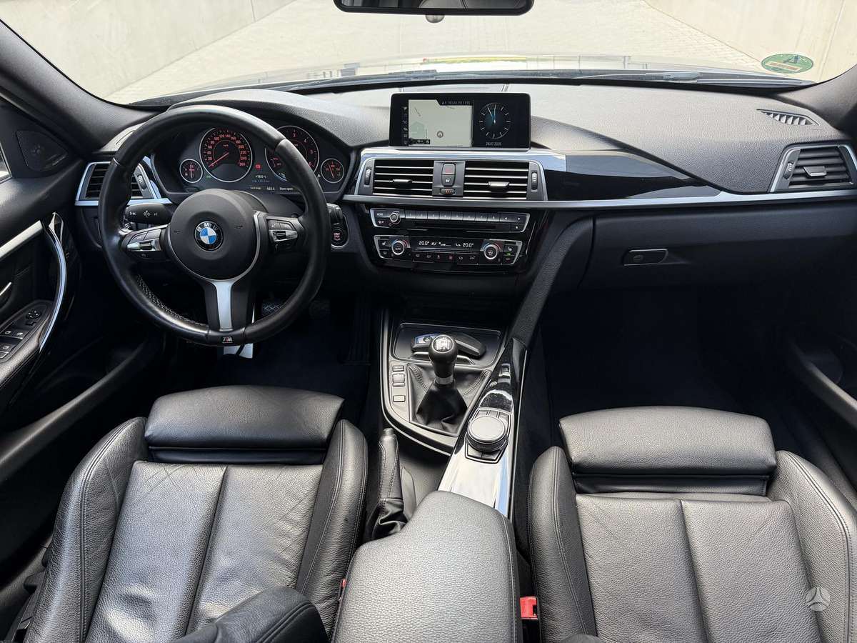 BMW 320, 2.0 l., wagon