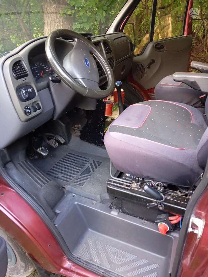 Ford Transit, туристическиe автомобили