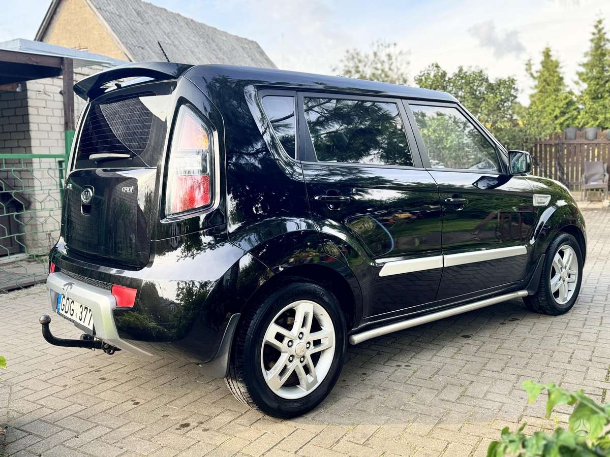 Kia Soul, 1.6 l., hatchback
