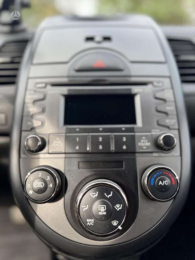 Kia Soul, 1.6 l., hatchback