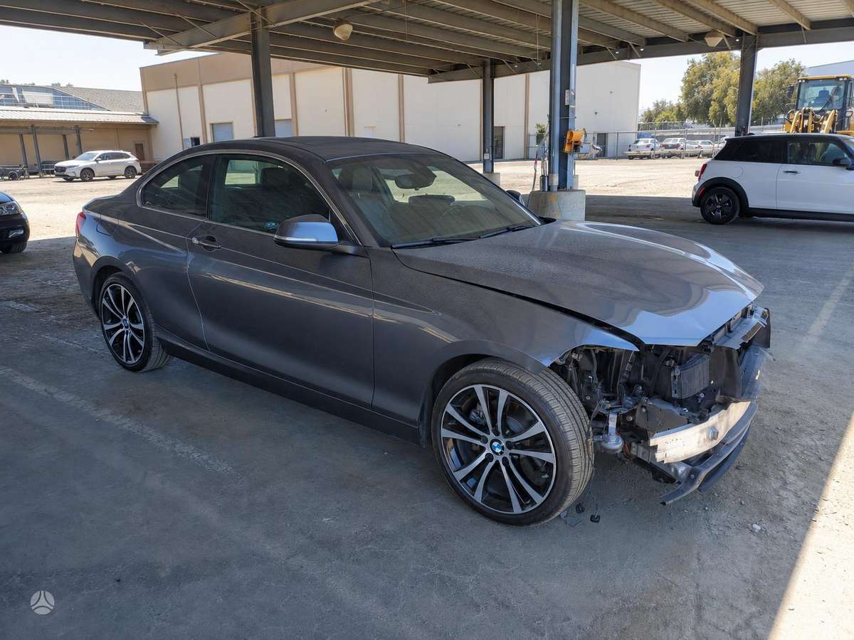 BMW 230, 2.0 l., coupe
