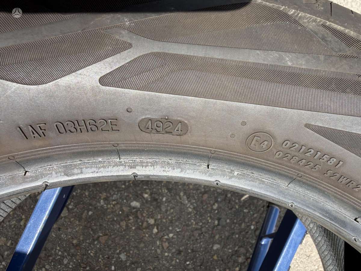 Continental EcoContact 6, летние 235/55 R18