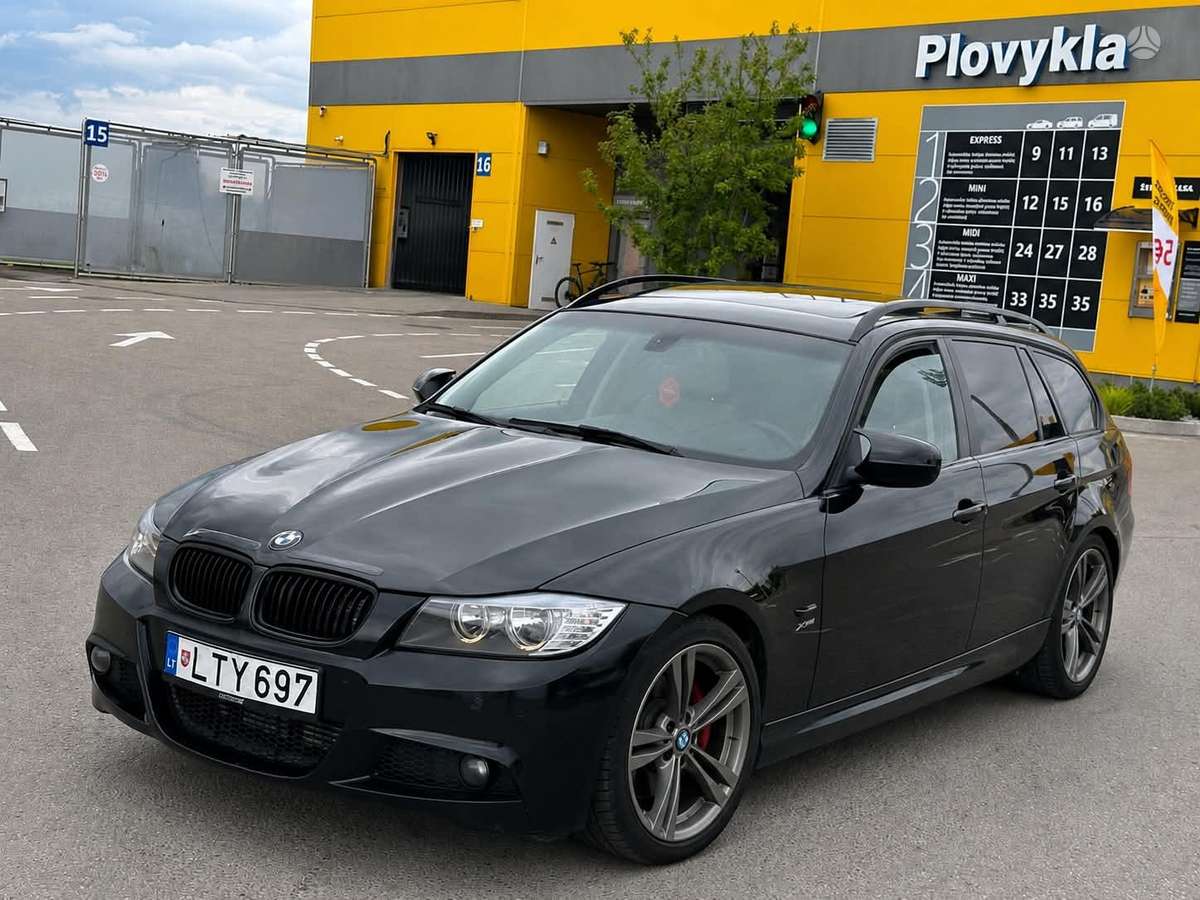 BMW 320, 2.0 l., wagon