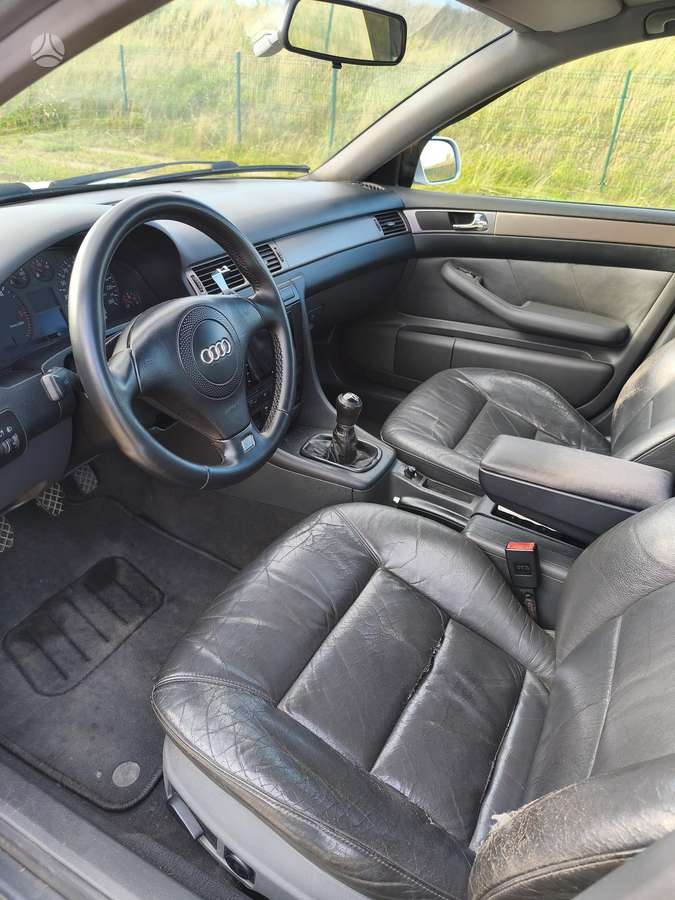 Audi A6, 2.5 l., Седан