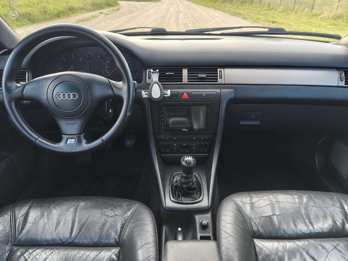 Audi A6, 2.5 l., Седан