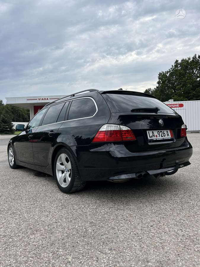 BMW 525, 3.0 l., Универсал
