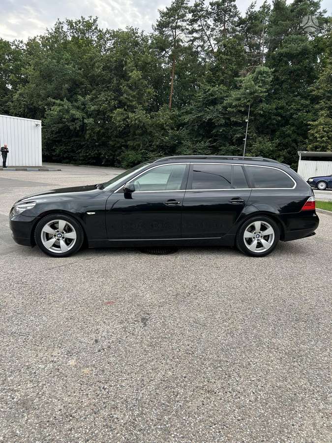 BMW 525, 3.0 l., Универсал