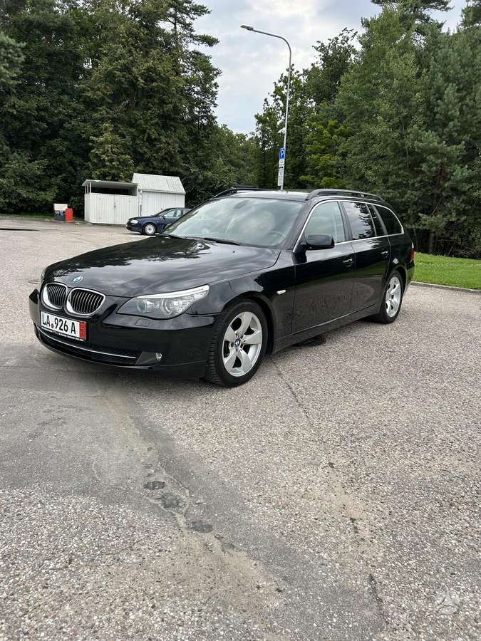 BMW 525, 3.0 l., Универсал