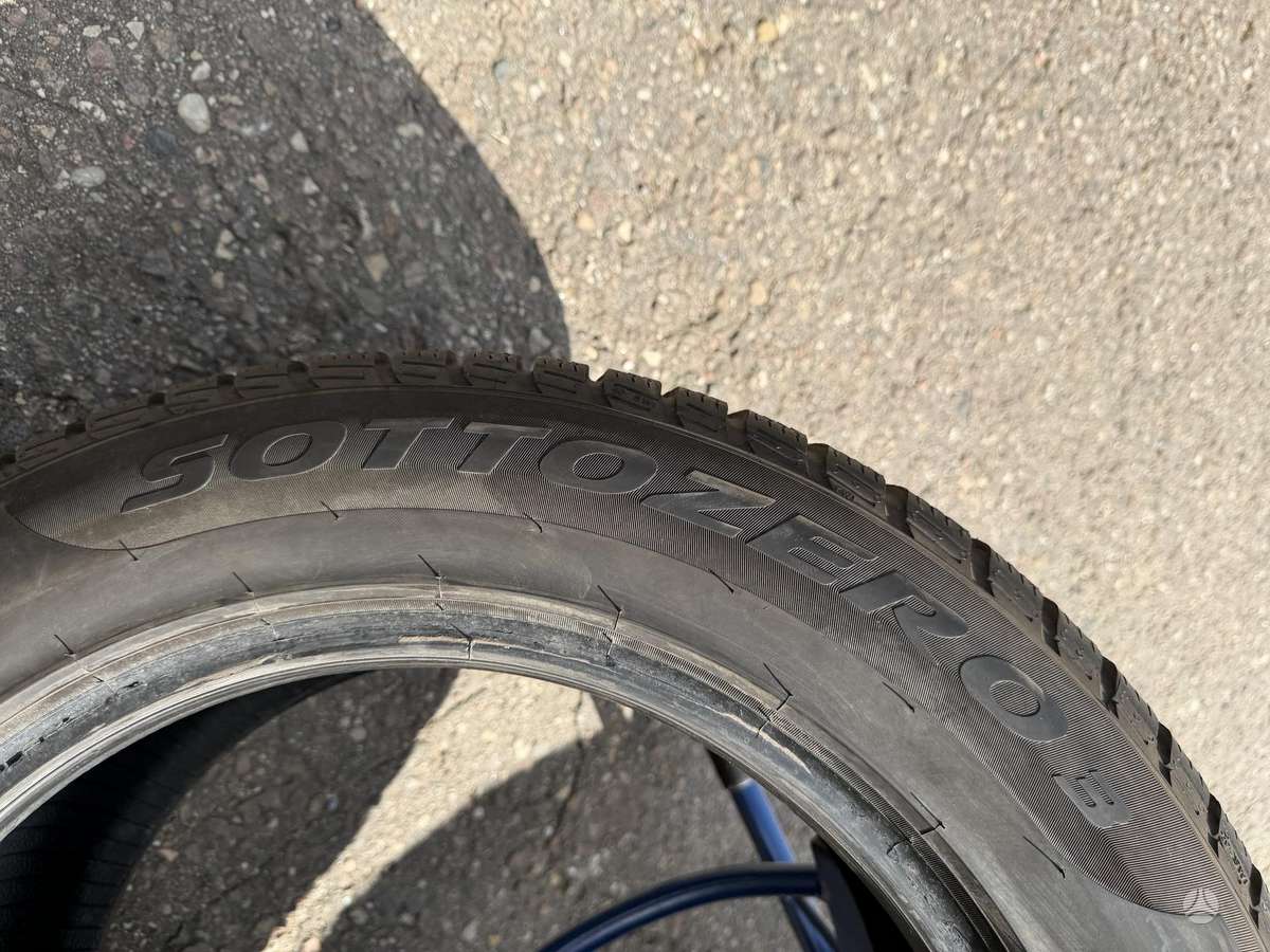 Pirelli Sottozero 3, winter 235/55 R17