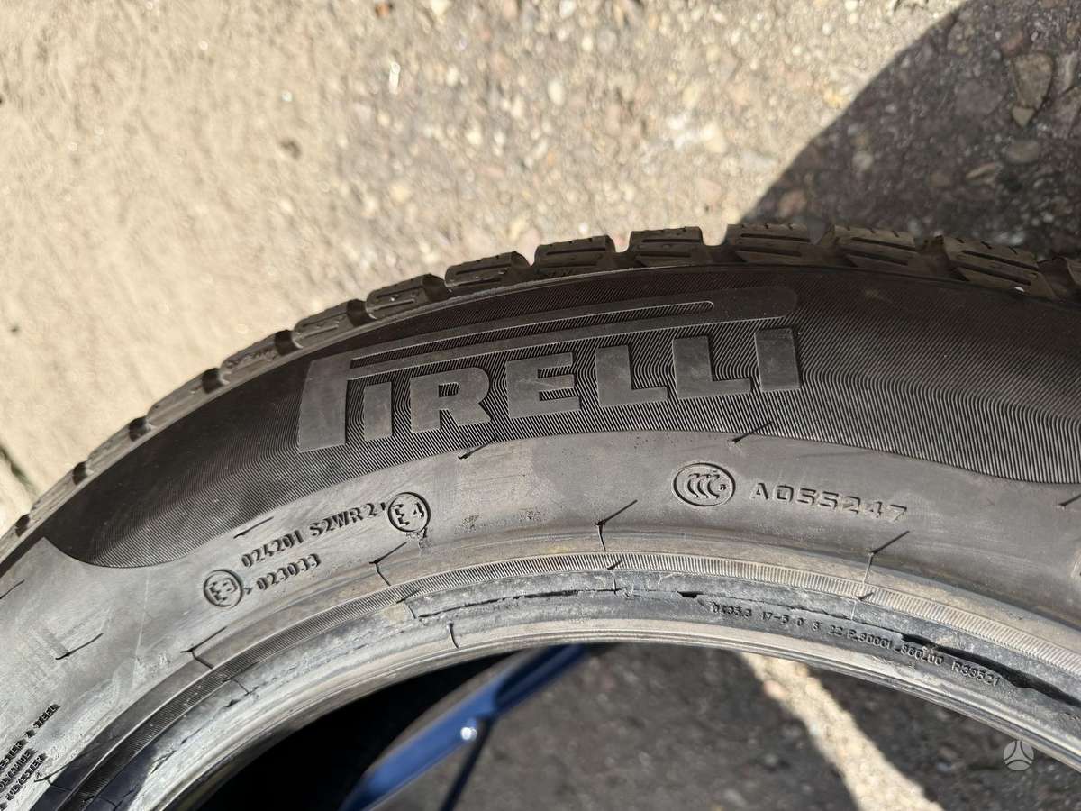Pirelli Sottozero 3, winter 235/55 R17