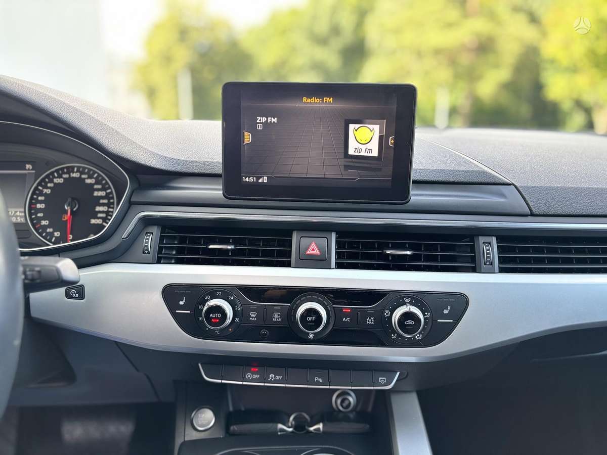 Audi A4, 2.0 l., sedanas