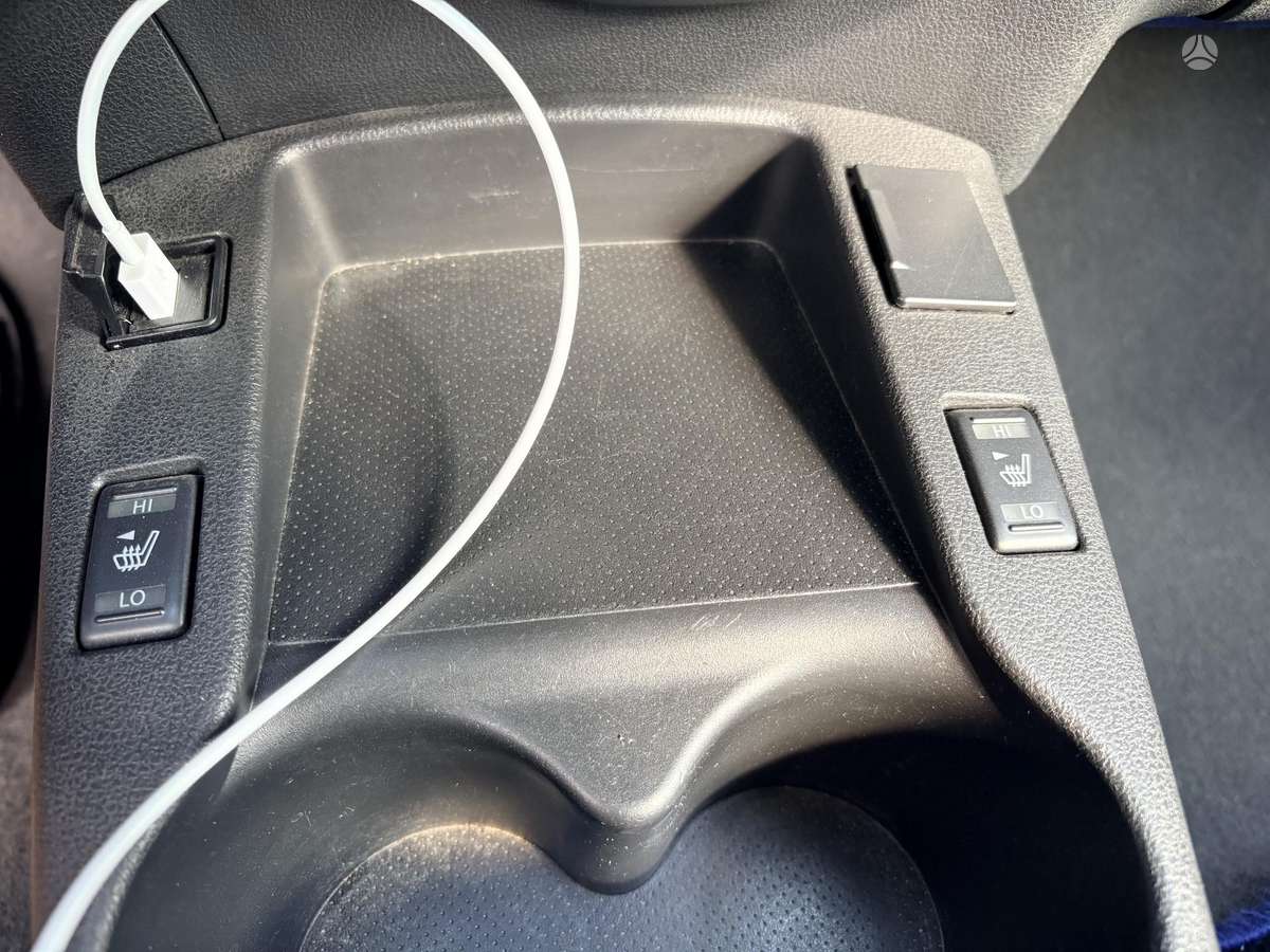 Nissan Leaf, 24 kWh, hatchback