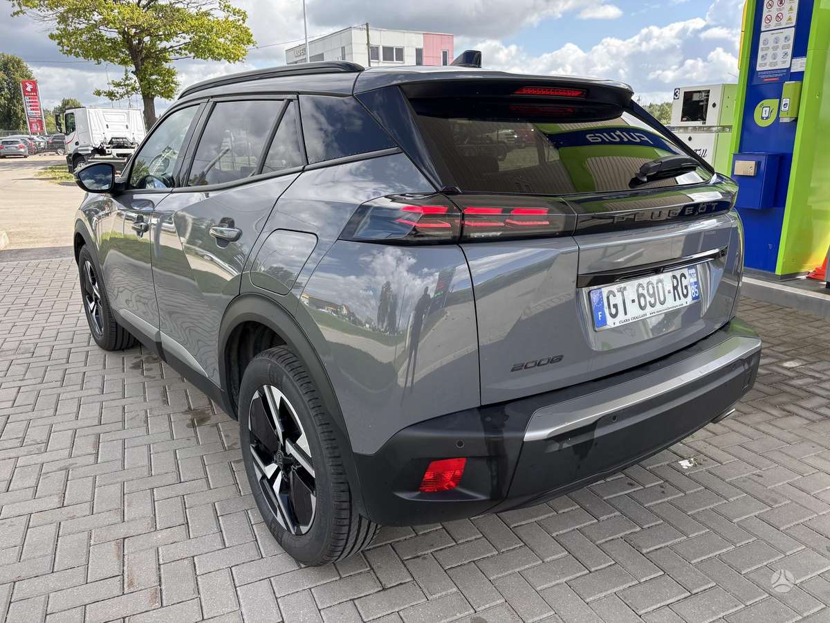 Peugeot 2008 - 5