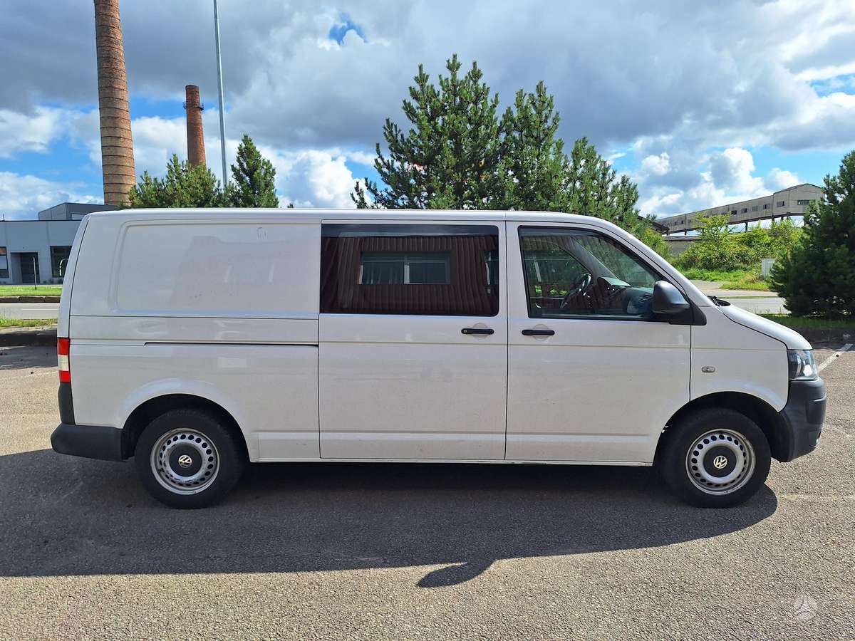 Volkswagen Transporter - 3
