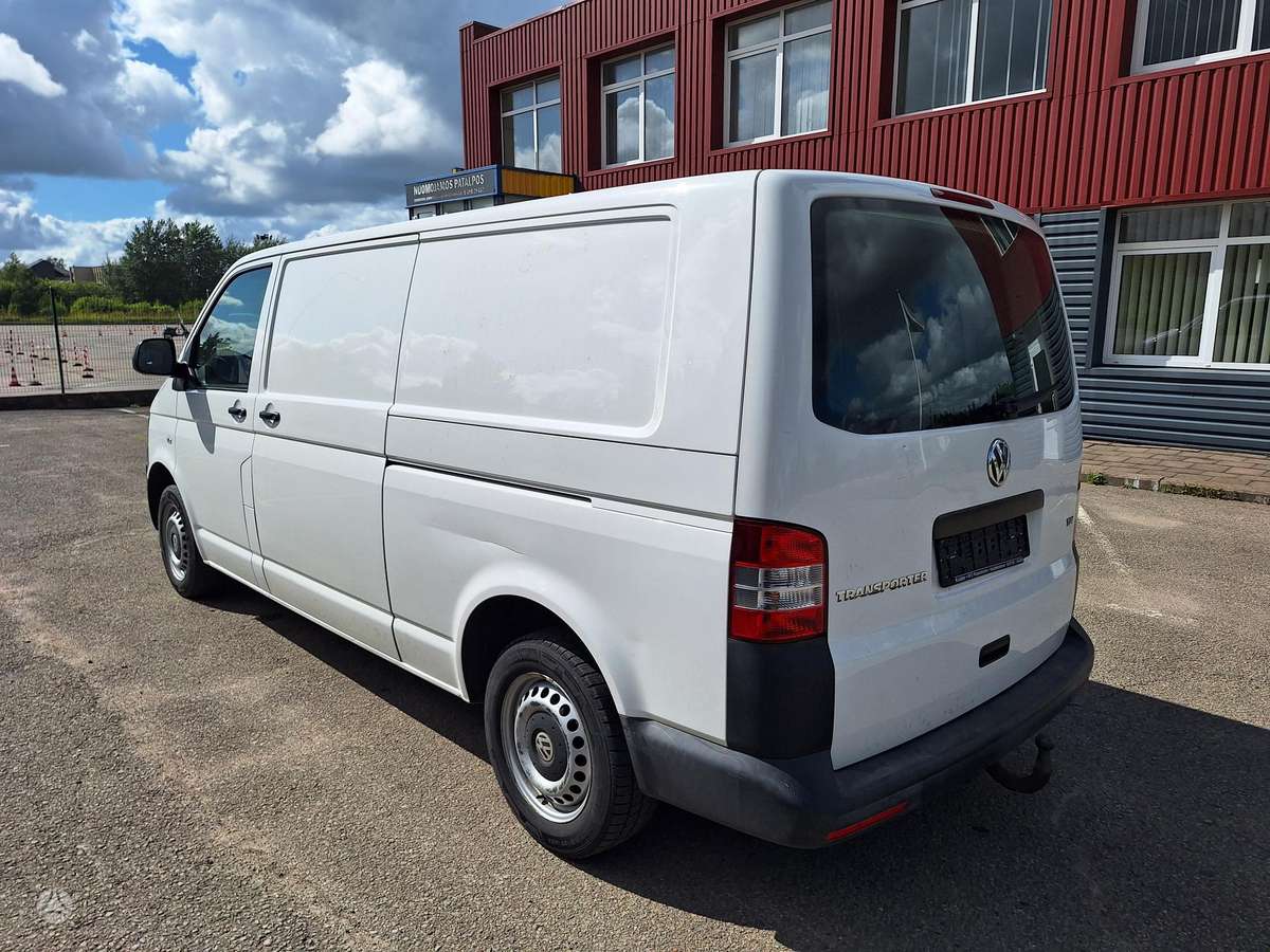 Volkswagen Transporter - 5