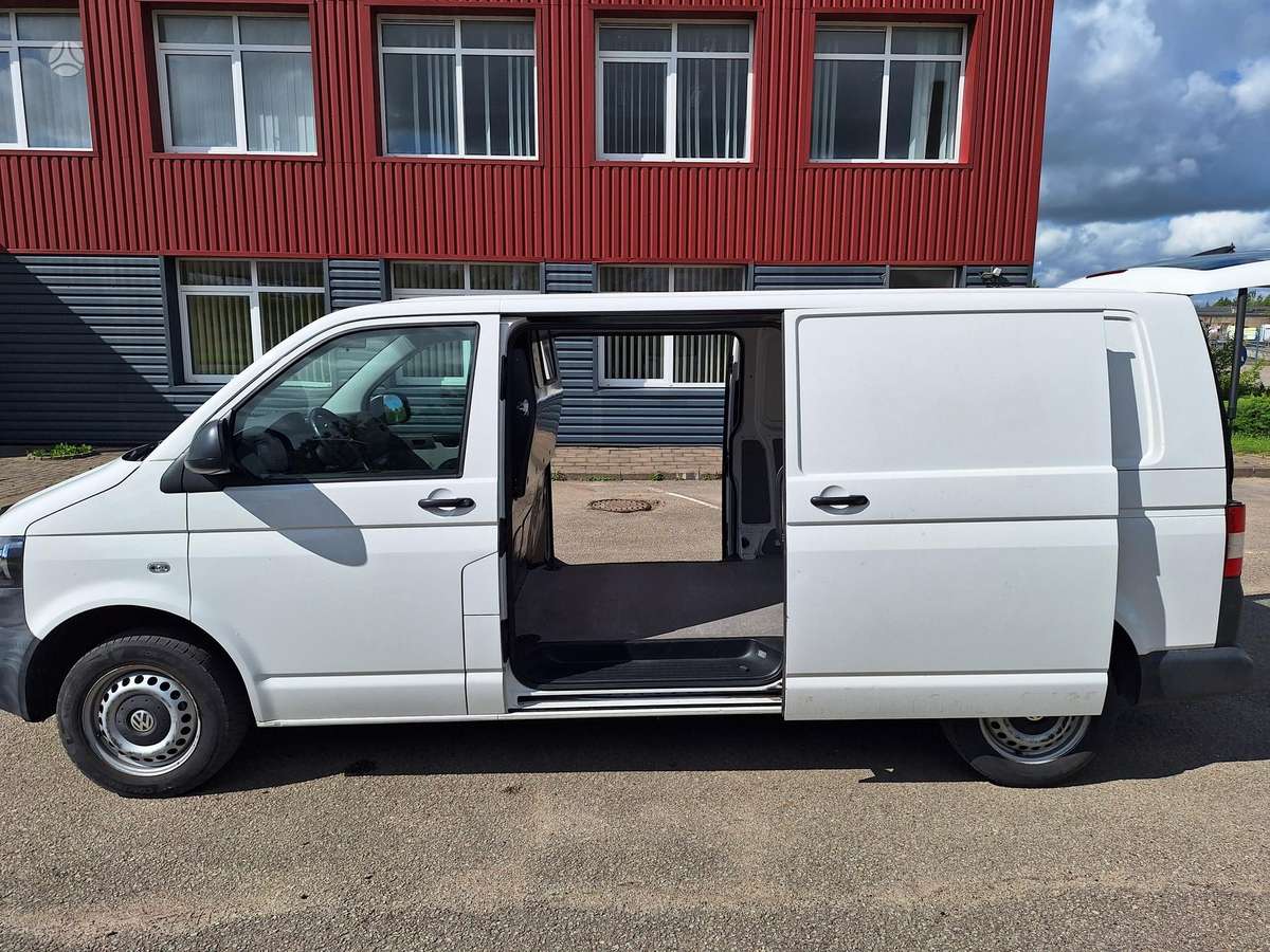 Volkswagen Transporter - 7