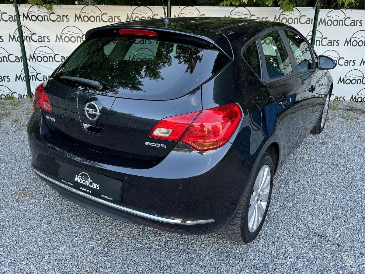 Opel Astra, 1.4 l., hatchback