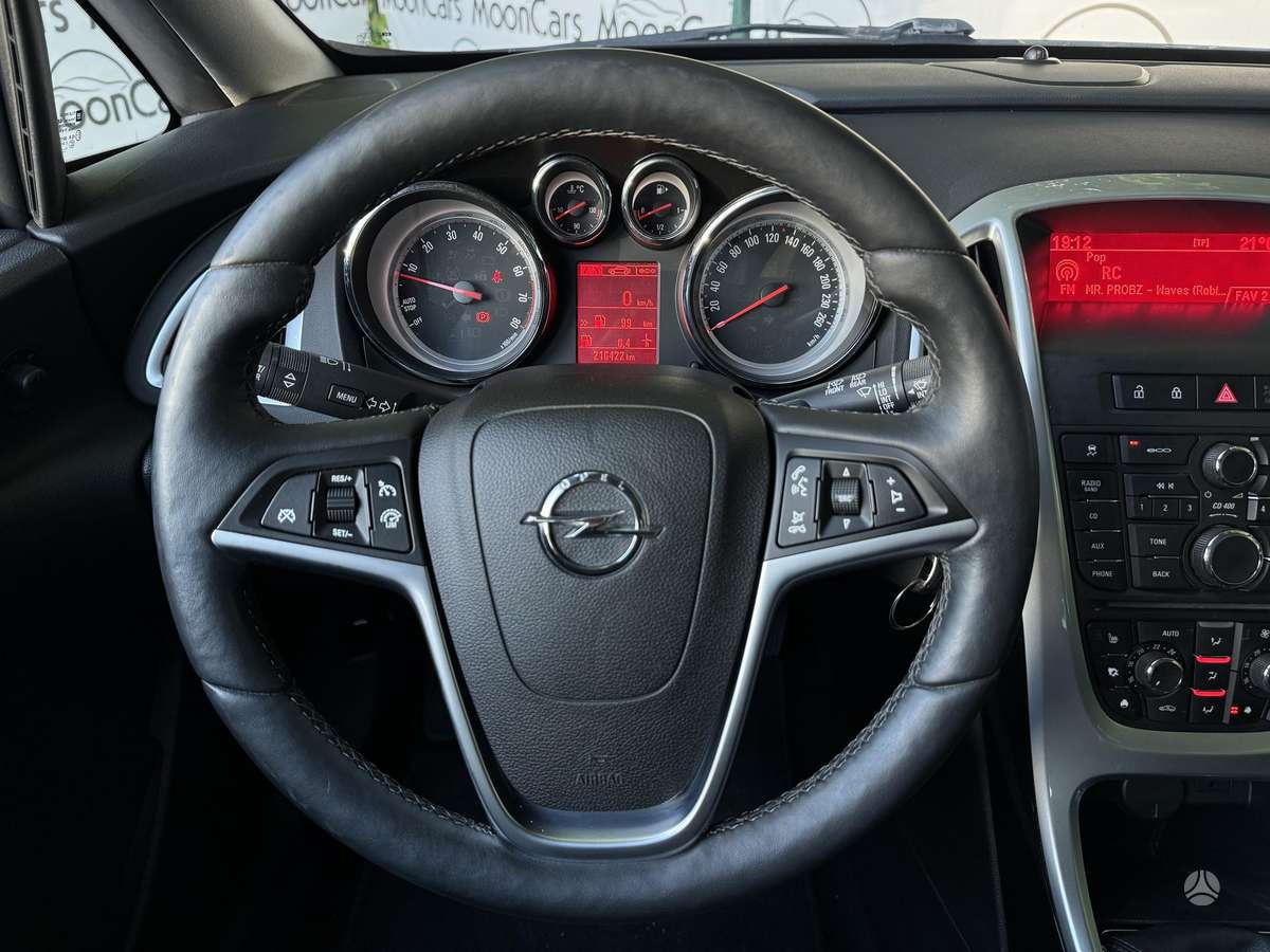 Opel Astra, 1.4 l., hatchback