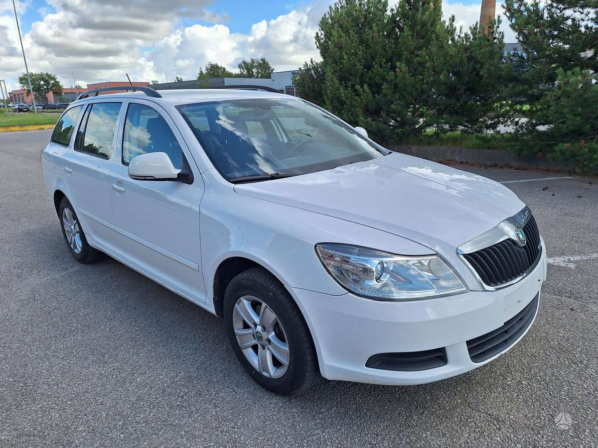 Škoda Octavia - 2